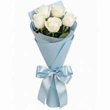 Букет 5 Белых роз Проуд в Солигаличе