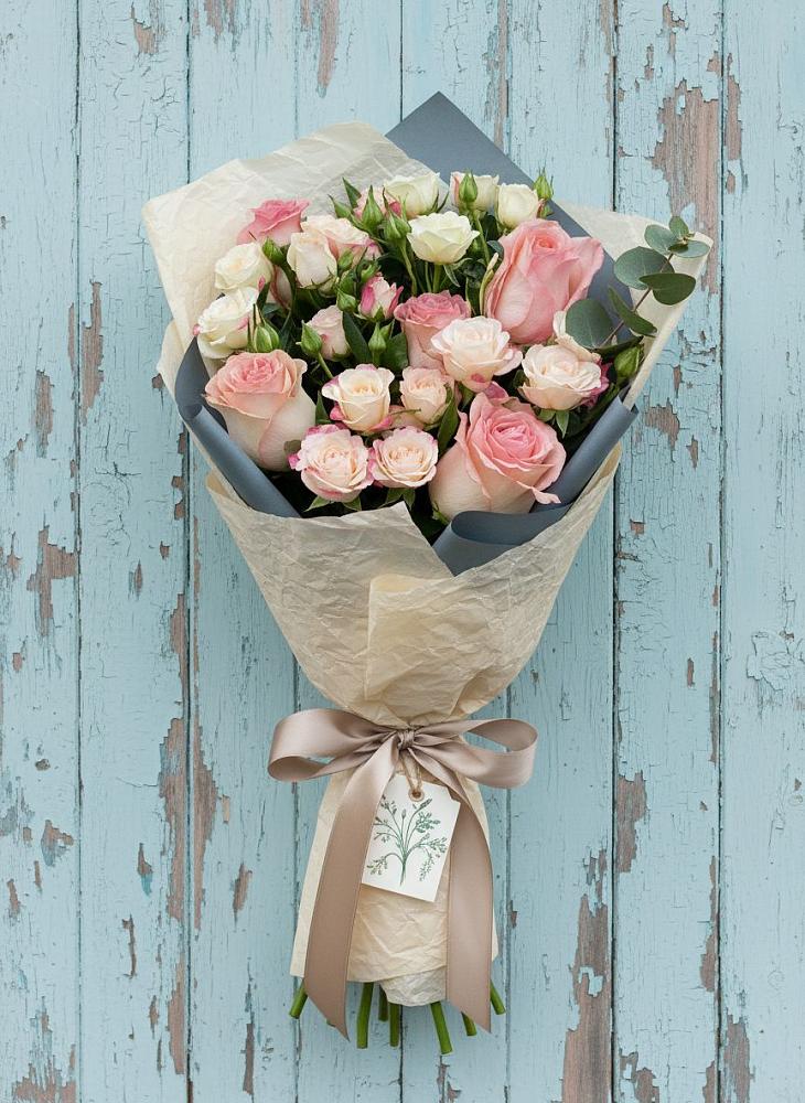 Букет цветов из: Розы в Солигаличе