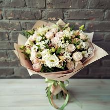 Букет цветов из:  Альстромерии, Розы и Хризантемы в Солигаличе