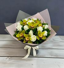 Букет цветов из:  Орхидеи и Розы в Солигаличе