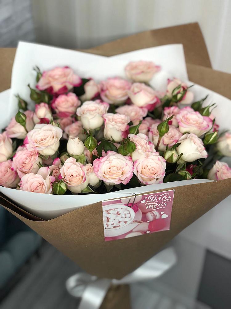 Букет цветов из: Розы в Солигаличе