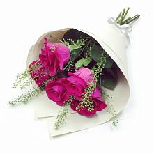 Букет цветов из:  Розы в Солигаличе