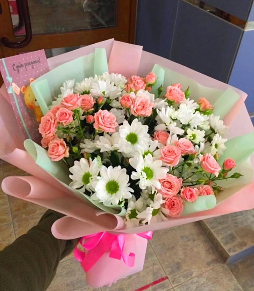 Букет цветов из: Розы и Хризантемы в Солигаличе