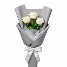 Букет 3 белые розы в Солигаличе