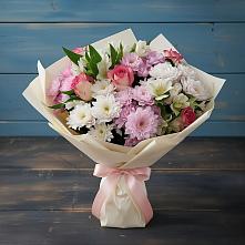 Букет цветов из:  Хризантемы, Альстромерии и Розы в Солигаличе