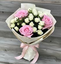 Букет цветов из:  Розы в Солигаличе