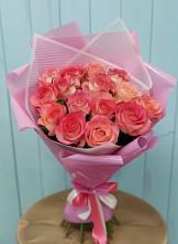 Букет 15 Розовых роз Равель в Солигаличе