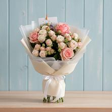 Букет цветов из:  Розы #REPLACE_PRED# Солигаличе