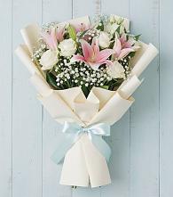 Букет цветов из:  Лилии в Солигаличе